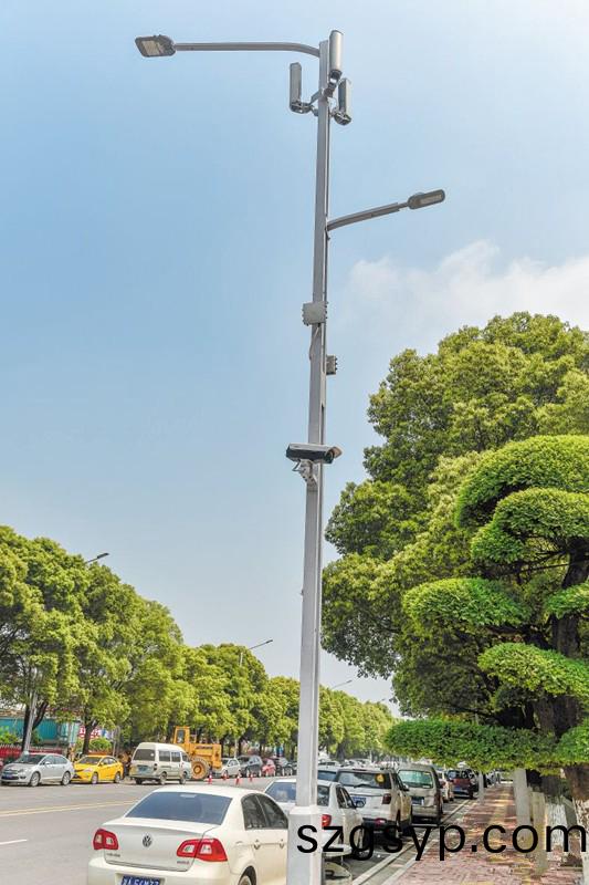 湖南首條“智慧炤明路”亮相長沙隆(long)平高科技園